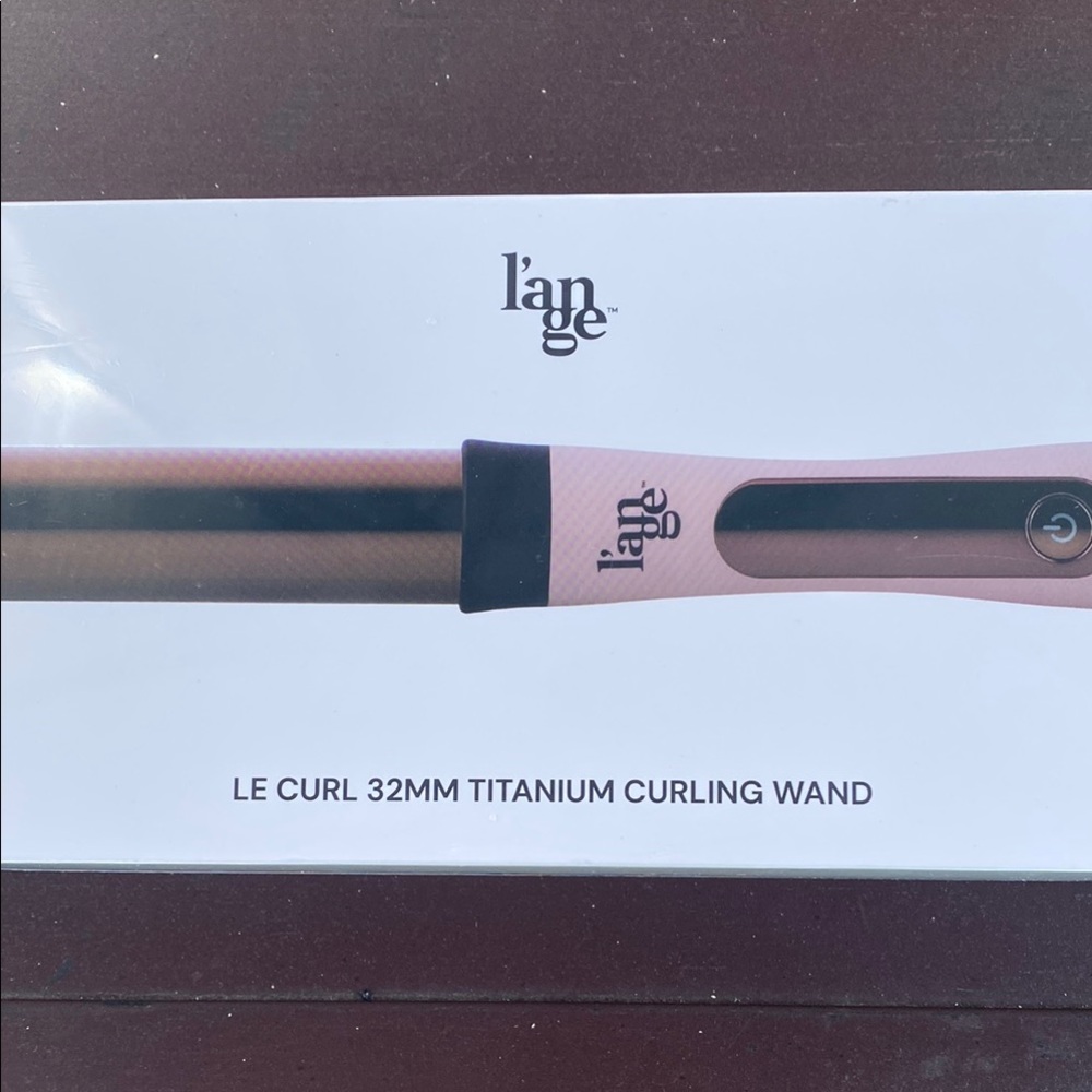 L’ange Blush Curling Wand 32MM brand new in box